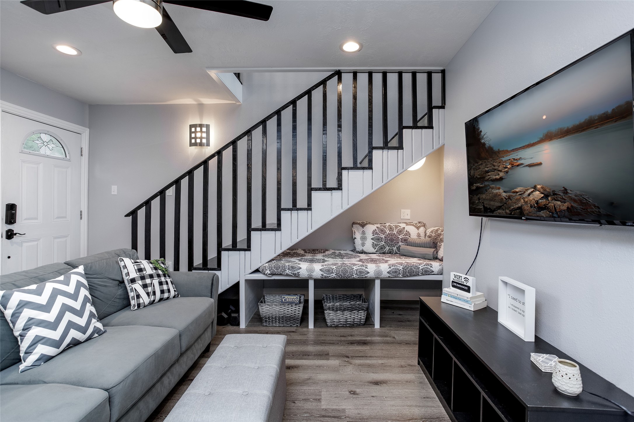 1441 Chapparal Road Montgomery, TX 77316 - Photo 3 of 19