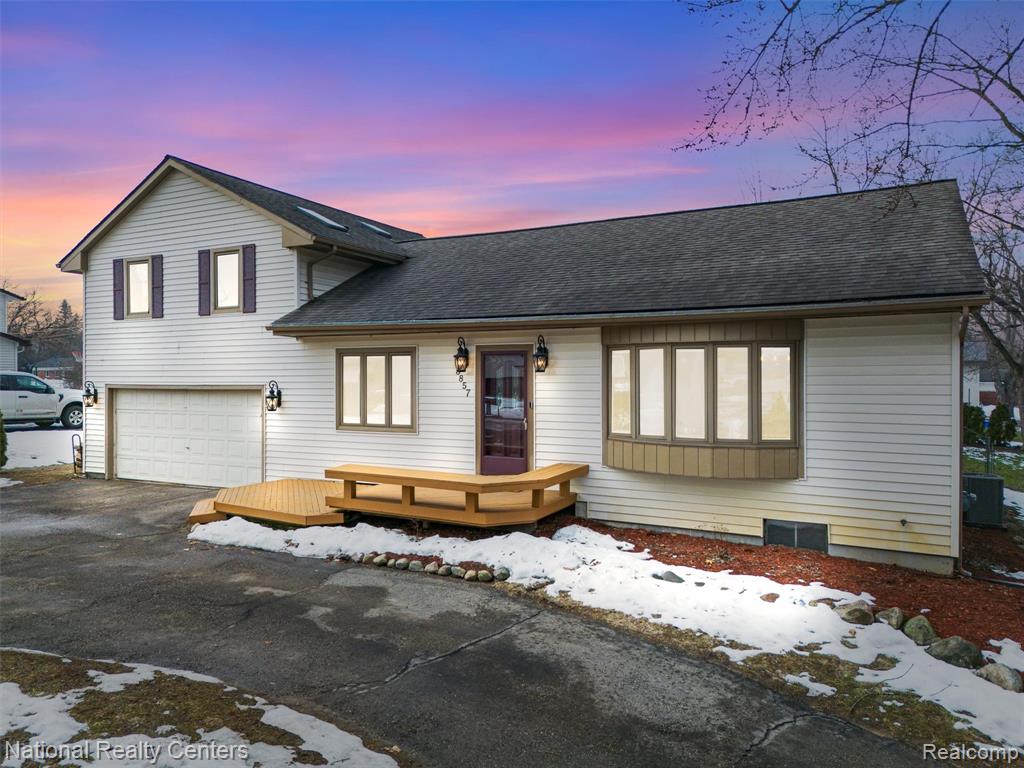 3857 Ellisia Road Commerce Township, MI 48382 - Photo 1 of 51 Gallery Image 1