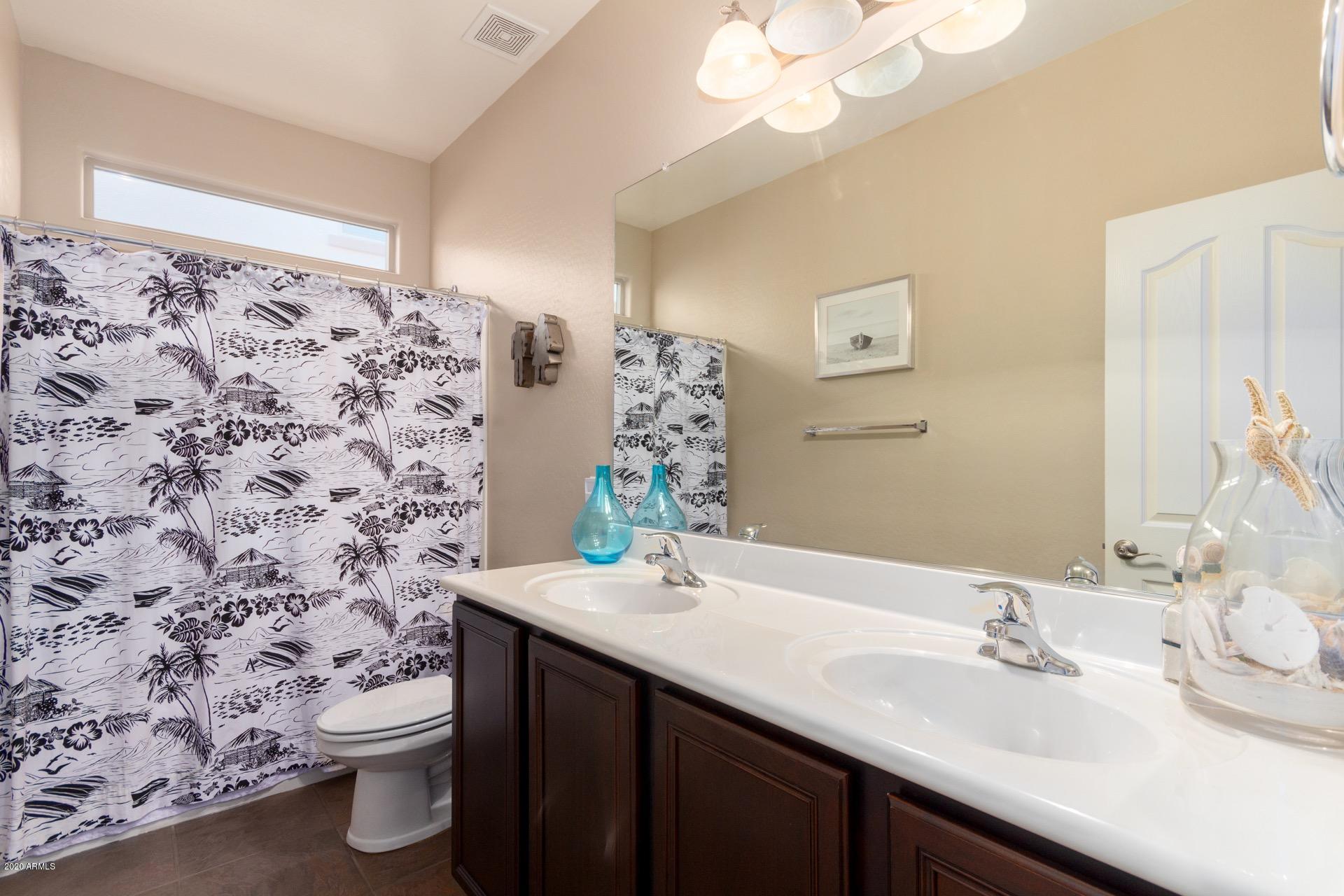 2225 East Gillcrest Road Gilbert, AZ 85298 - Photo 15 of 34 Gillcrest 19