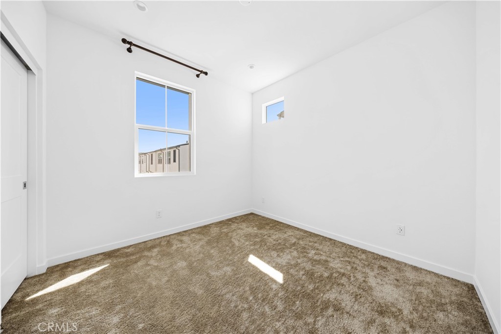 119 Jessup Way Tustin, CA 92780 - Photo 26 of 41