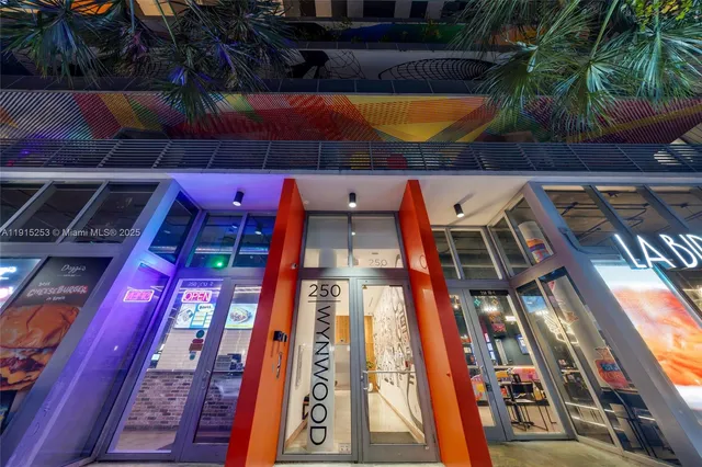 $3,650,000 | 250 Northwest 24th Street, Unit PHA, Miami, FL 33127