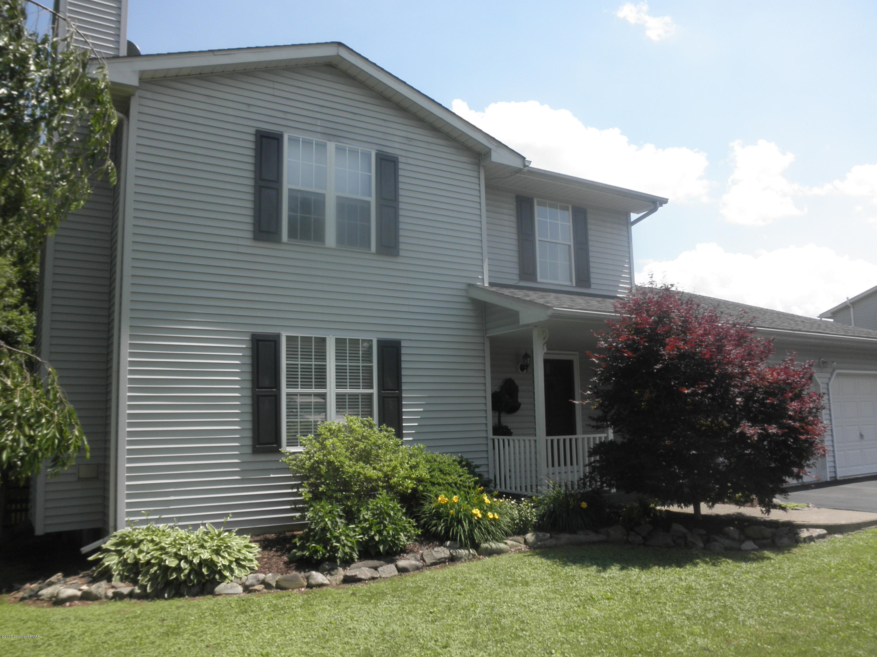 1222 Spring Run Road Saylorsburg, PA 18353 - Photo 2 of 55 Front right