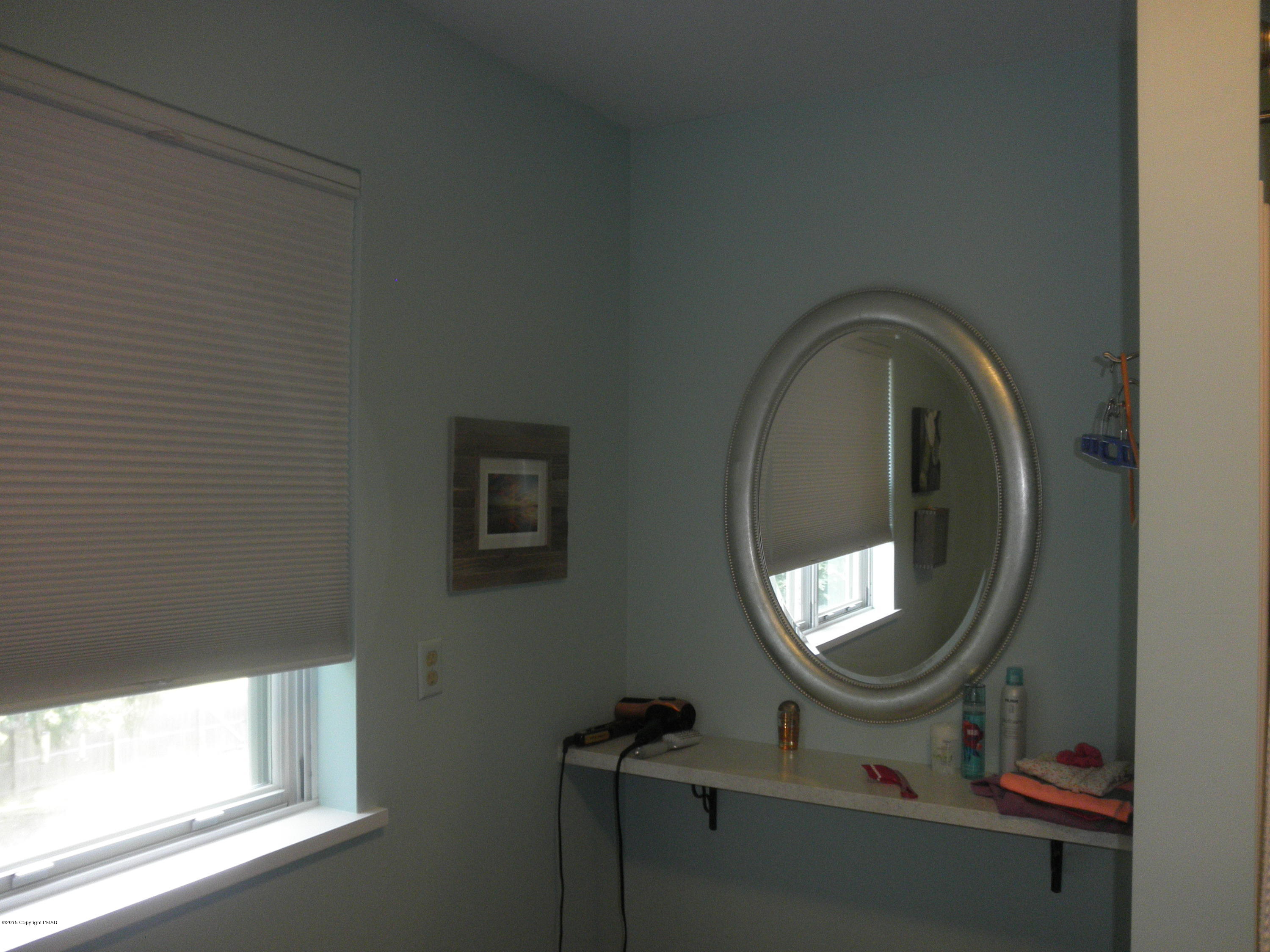 1222 Spring Run Road Saylorsburg, PA 18353 - Photo 36 of 55 Master Bath