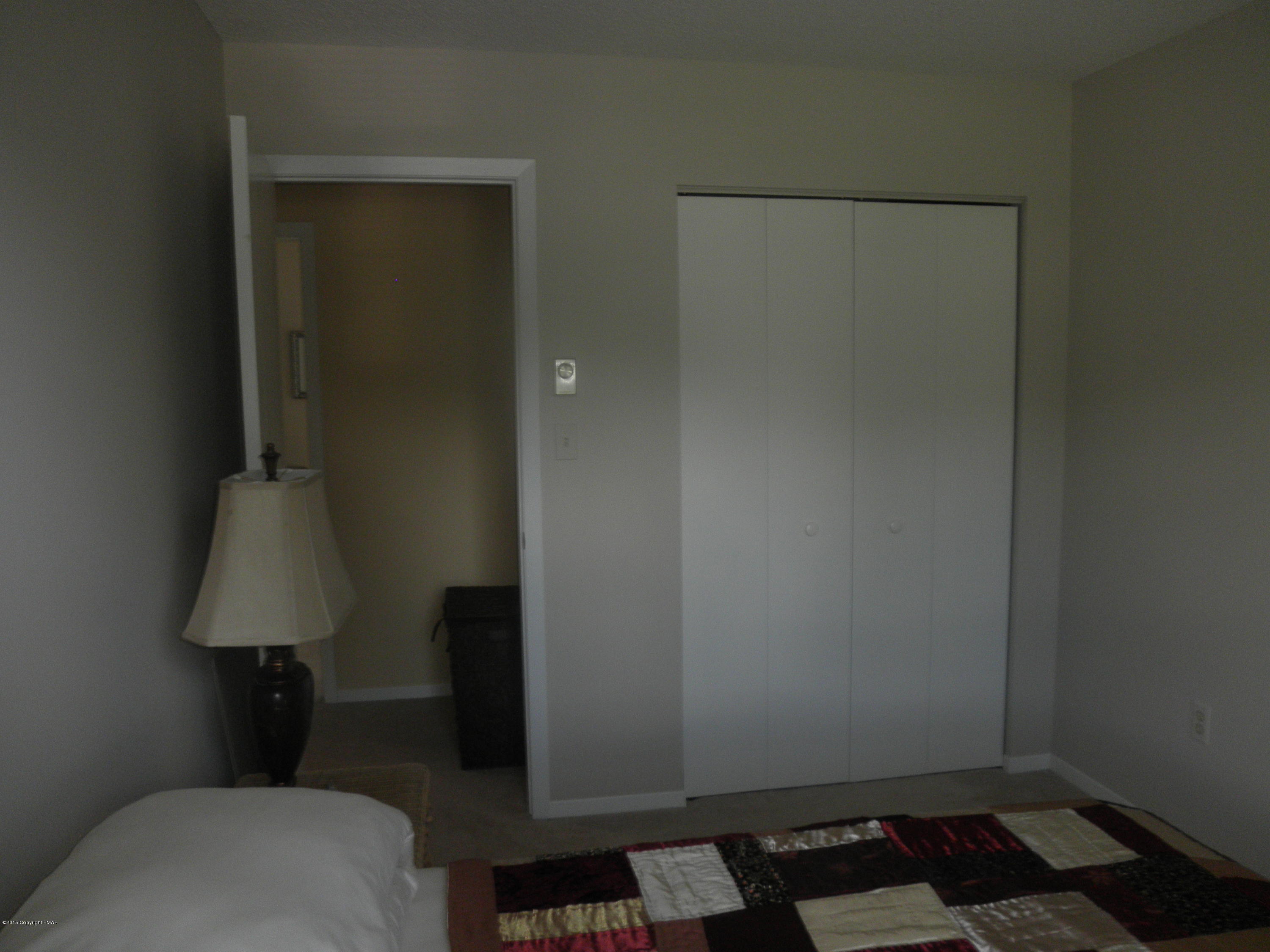 1222 Spring Run Road Saylorsburg, PA 18353 - Photo 42 of 55 Bedroom 3