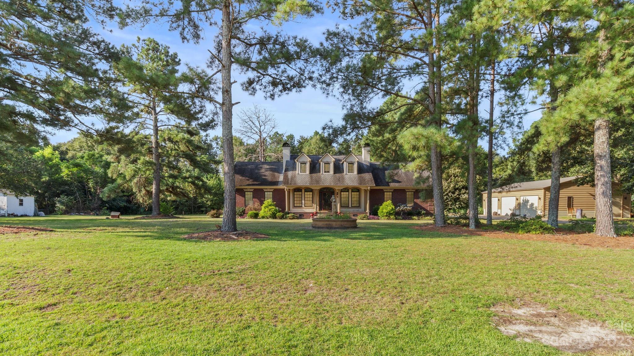 354 North Lake Road Red Springs, NC 28377 - Photo 2 of 35 Gallery Image 2