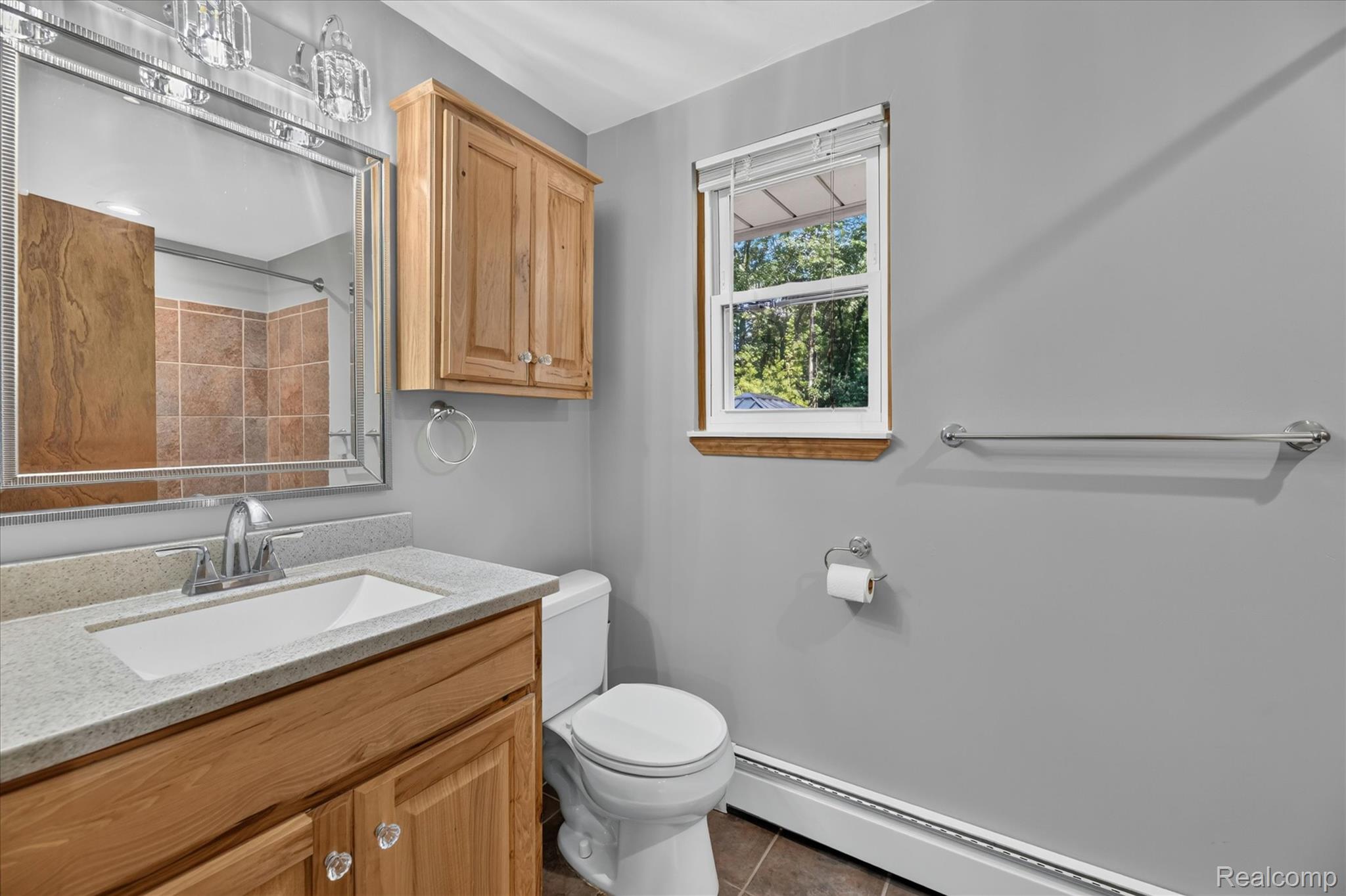 423 Sunset Street White Lake, MI 48383 - Photo 26 of 65 26-423-Sunset-St-Windowstill.jpg