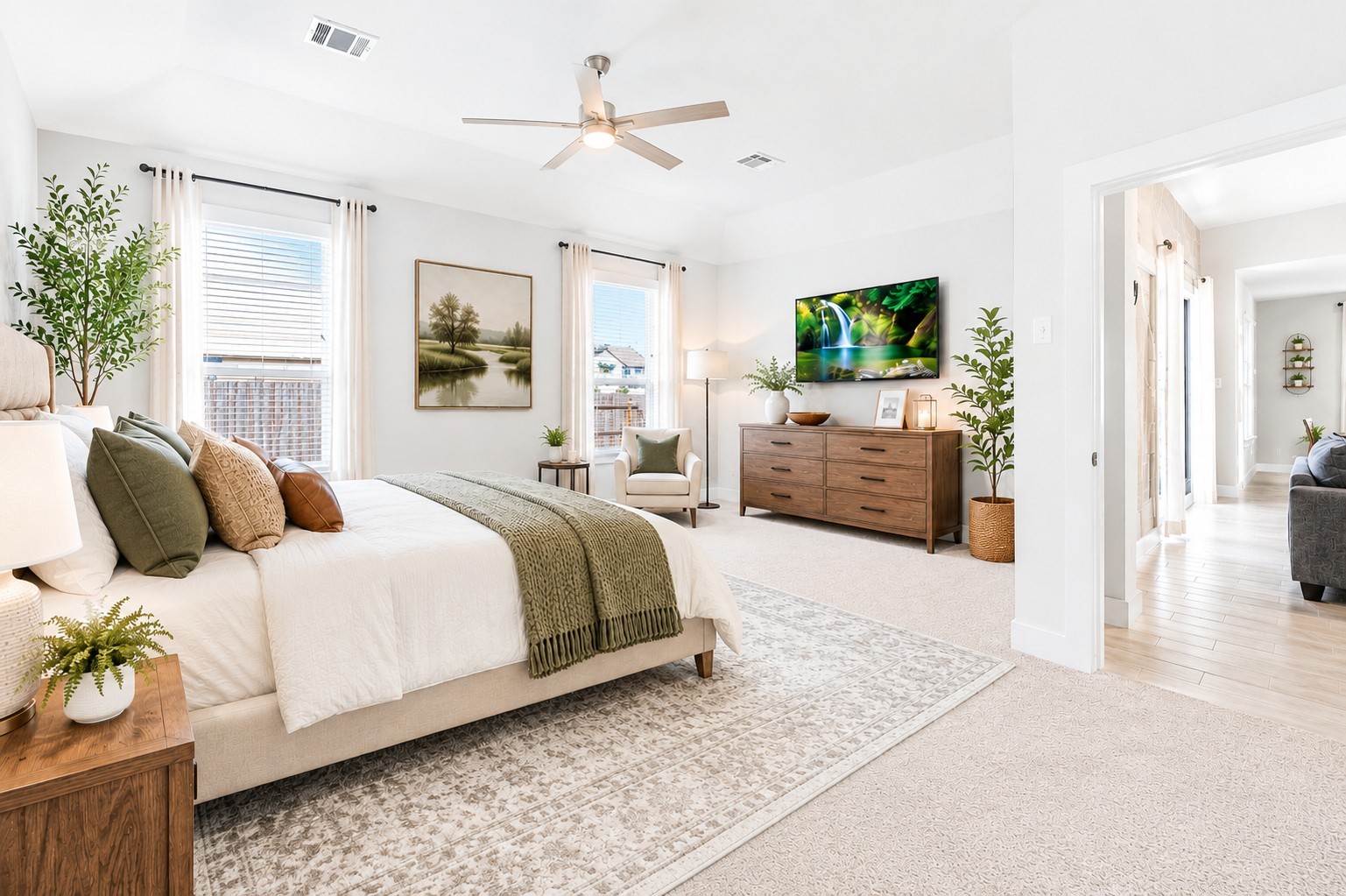 1600 Del Sol Rdg Lane Katy, TX 77493 - Photo 9 of 28 The primary bedroom offers a comfortable and private retreat with 2 large windows and convenient direct access to your private bath and walk-in closet. Virtually staged so you can imagine the possibilities.