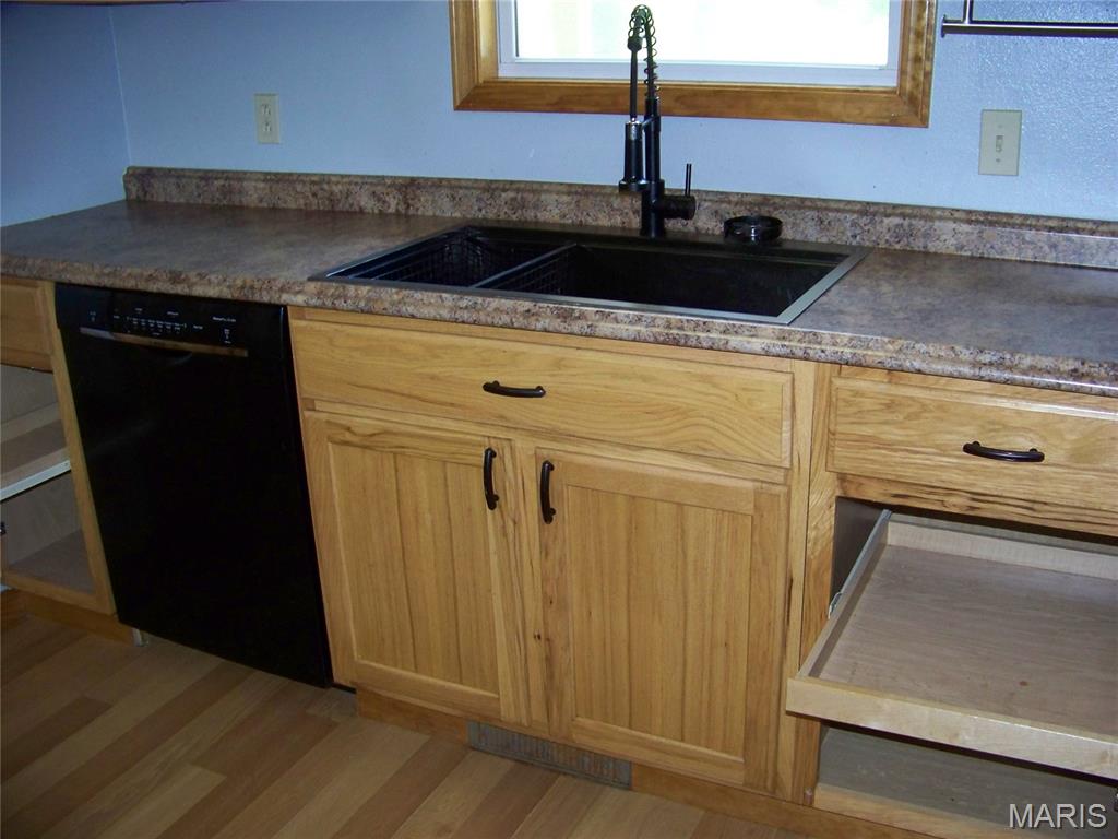 16355 Walnut Road Plato, MO 65552 - Photo 8 of 43