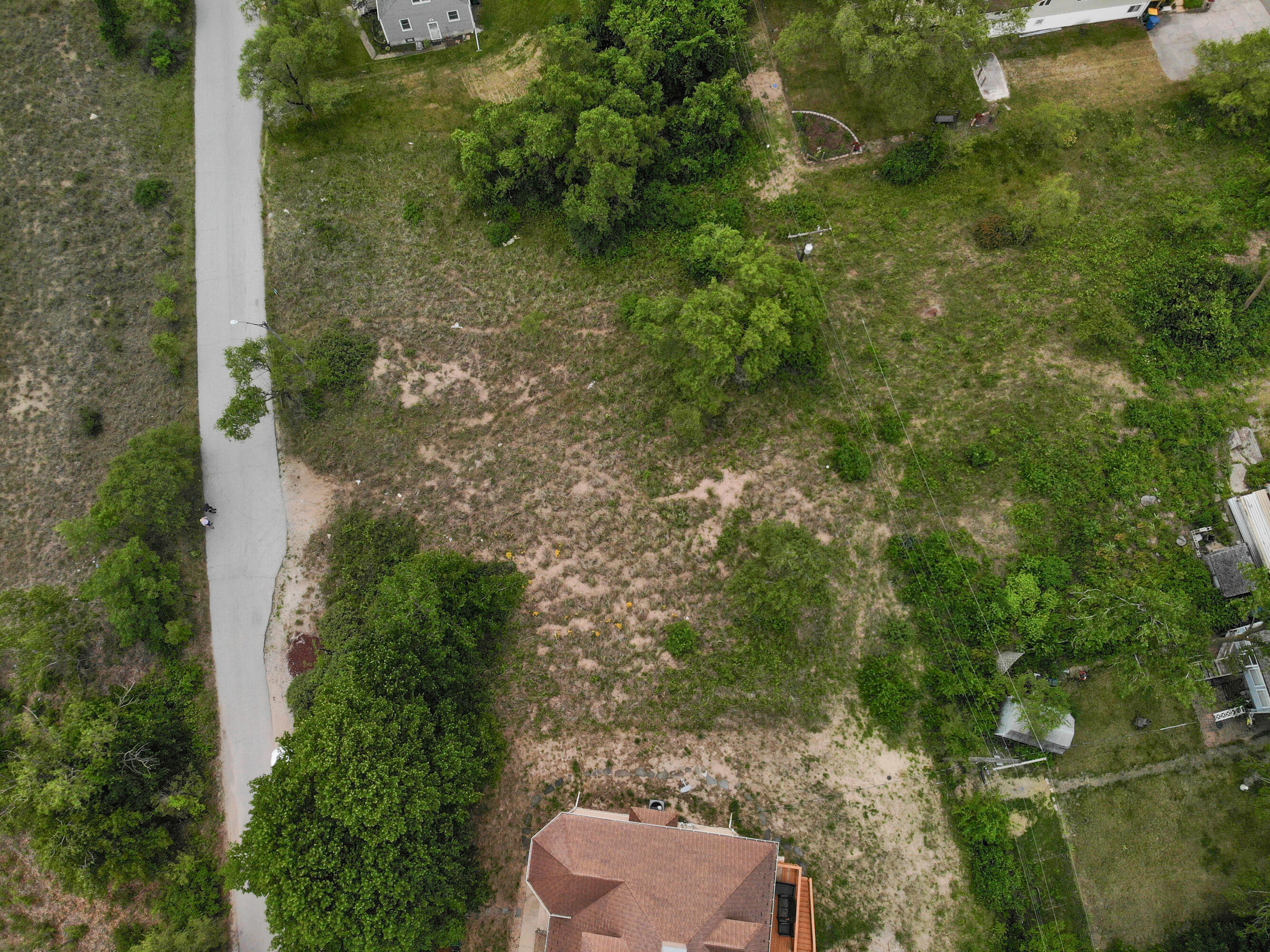 1200-02 North County Line Road Gary, IN 46403 - Photo 36 of 37 a view of a yard