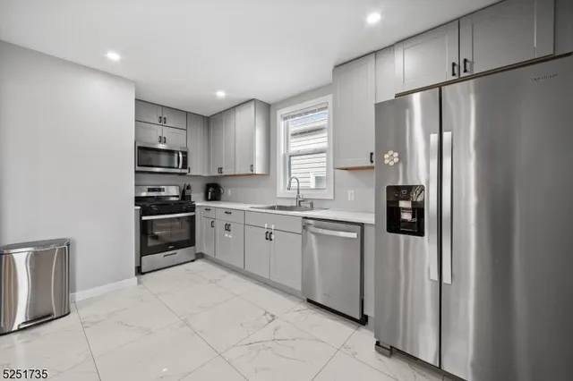 $899,999 | 511 Davis Avenue, Kearny, NJ 07032