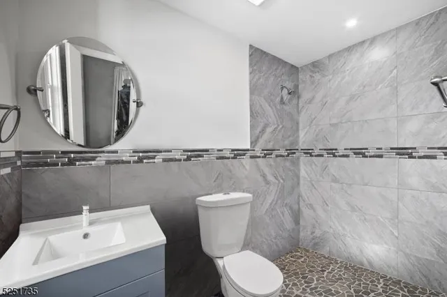 $899,999 | 511 Davis Avenue, Kearny, NJ 07032