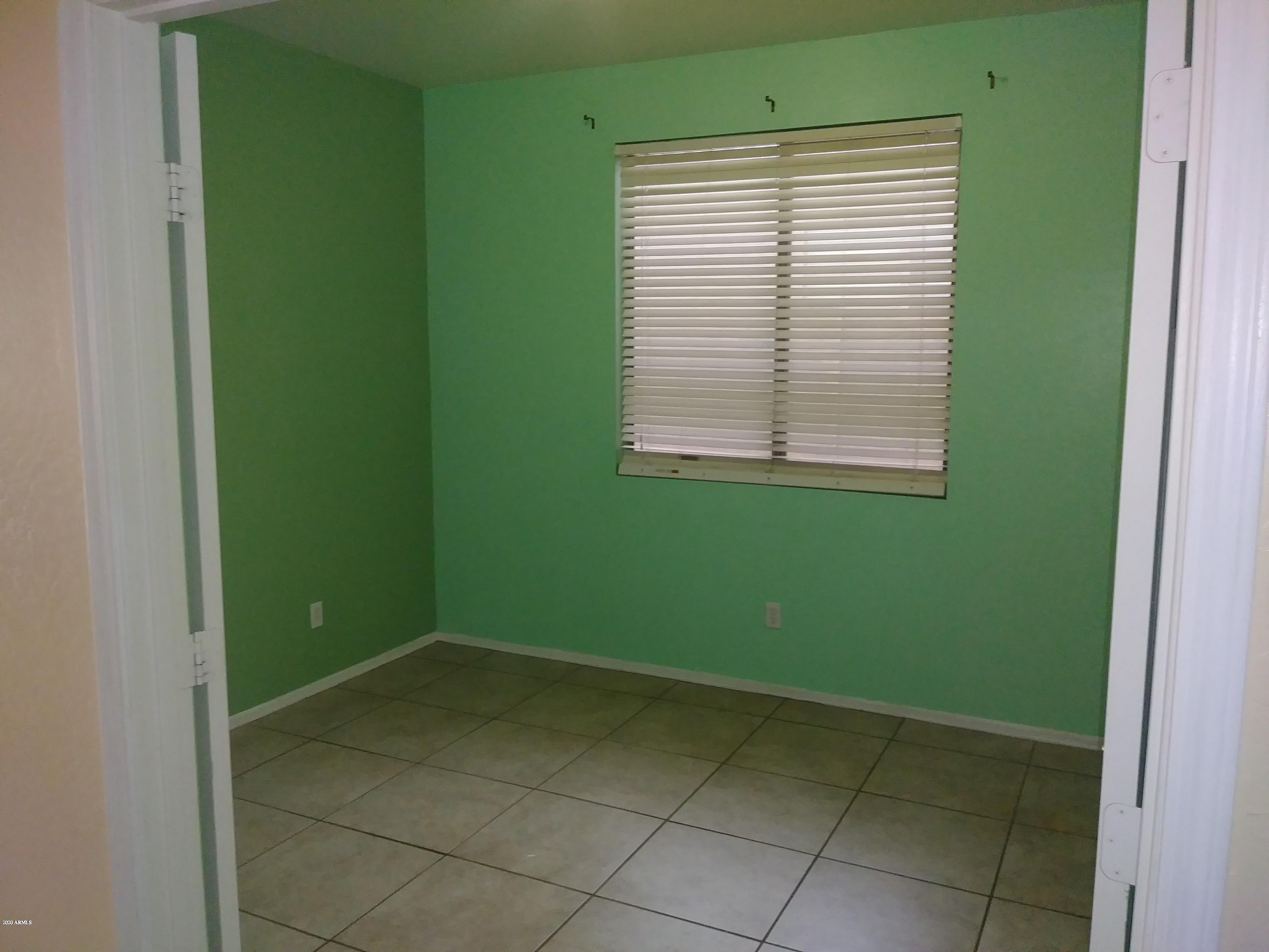 2816 West Lamar Road Phoenix, AZ 85017 - Photo 6 of 18 20200318_144359