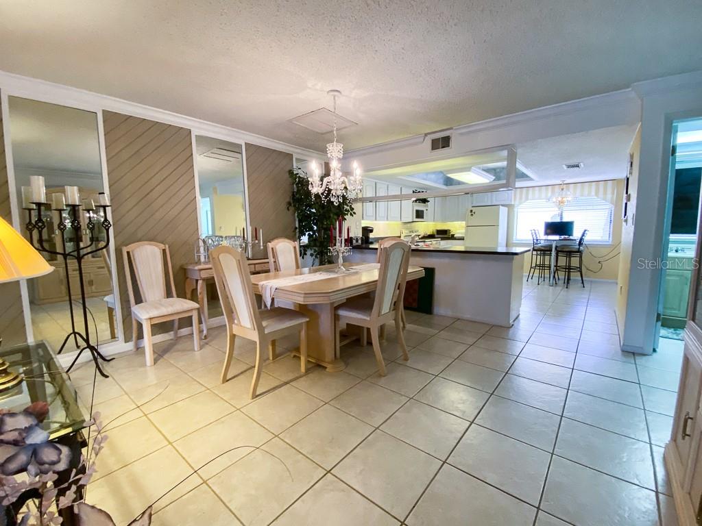 408 Sandy Hook Road, Unit 408 Treasure Island, FL 33706 - Photo 23 of 45