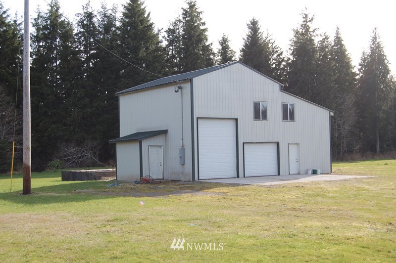 5553 Quillayute Road Forks, WA 98331 - Photo 4 of 11 Gallery Image 4