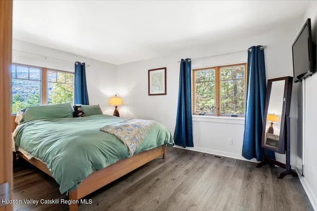 $799,000 | 26 Carle Road, Mount Tremper, NY 12457