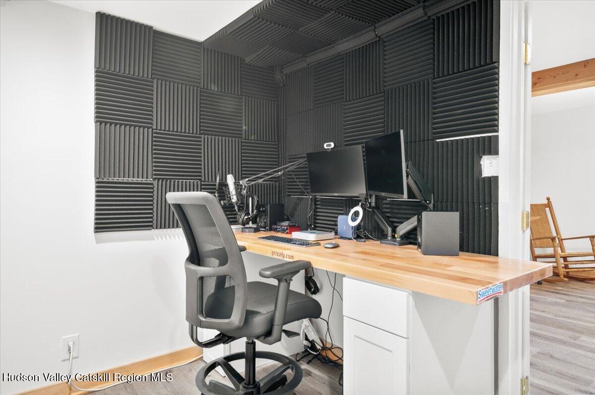 26 Carle Road Mount Tremper, NY 12457 - Photo 23 of 65 17-Office