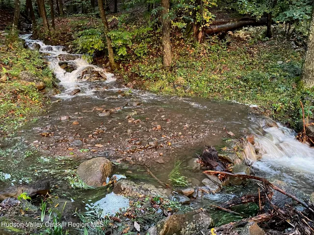 $799,000 | 26 Carle Road, Mount Tremper, NY 12457