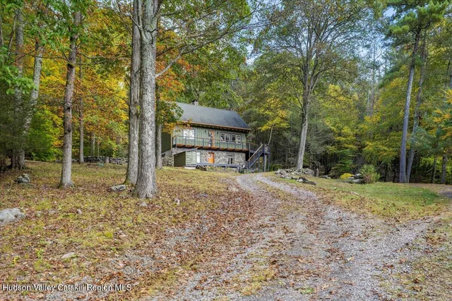 $799,000 | 26 Carle Road, Mount Tremper, NY 12457