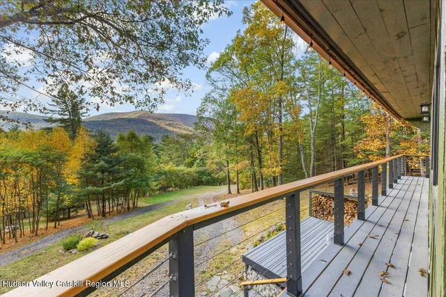 $799,000 | 26 Carle Road, Mount Tremper, NY 12457