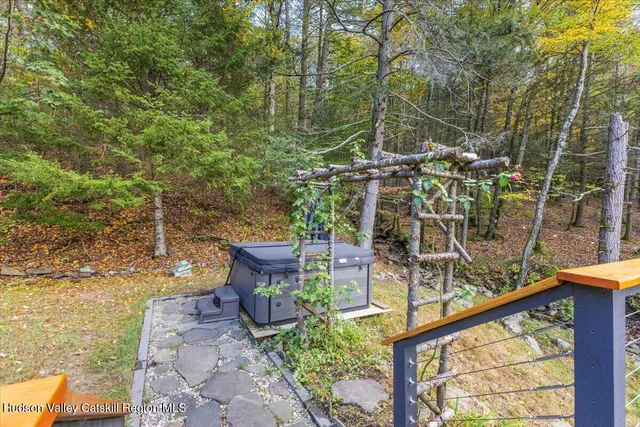 $799,000 | 26 Carle Road, Mount Tremper, NY 12457