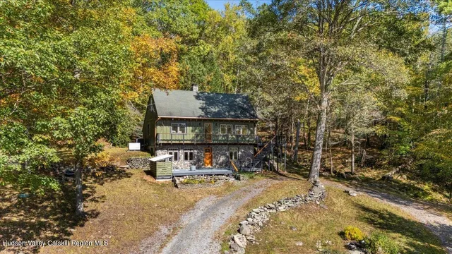 $799,000 | 26 Carle Road, Mount Tremper, NY 12457