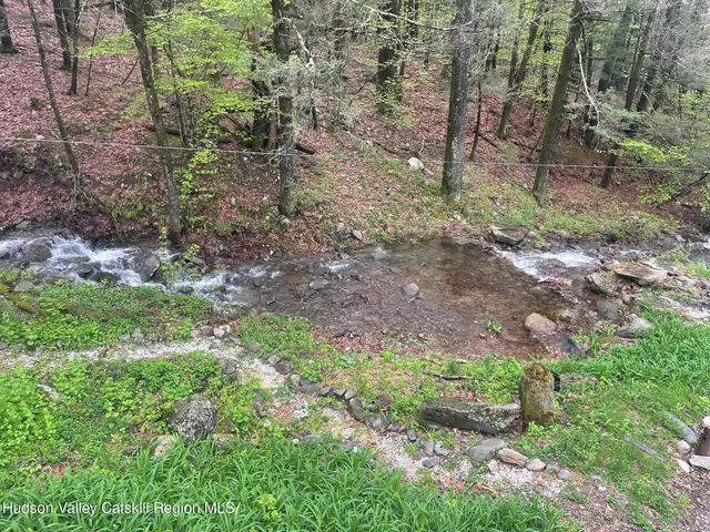 $799,000 | 26 Carle Road, Mount Tremper, NY 12457