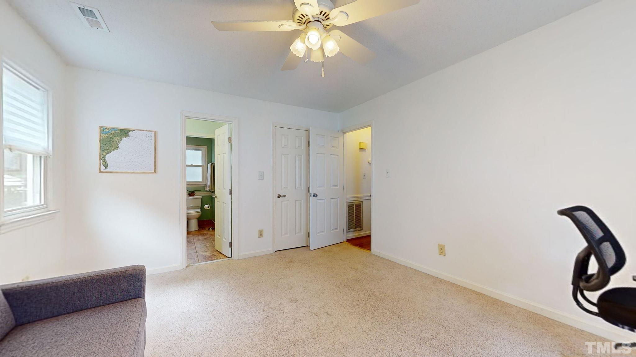 3308 Gatcombe Place Raleigh, NC 27604 - Photo 18 of 43 a view of a livingroom with a workspace