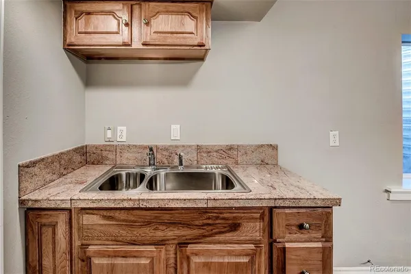 $4,300 | 953 Shadow Mountain Drive, Highlands Ranch, CO 80126