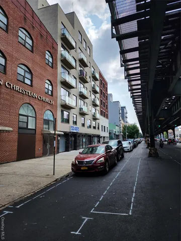 $575,000 | 3063 31st Street, Unit 605 | Astoria