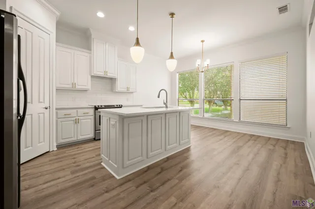 $289,900 | 5368 Courtyard Drive, Gonzales, LA 70737