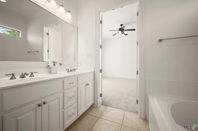 $289,900 | 5368 Courtyard Drive, Gonzales, LA 70737