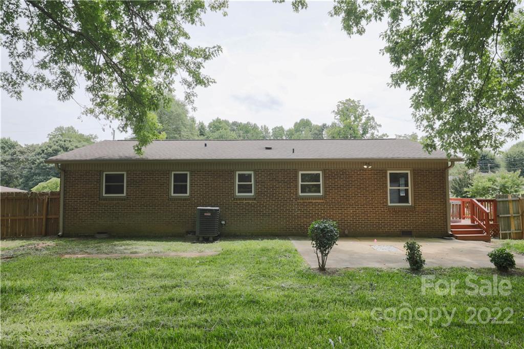 323 Ridge Drive Mount Holly, NC 28120 - Photo 7 of 14 Gallery Image 7