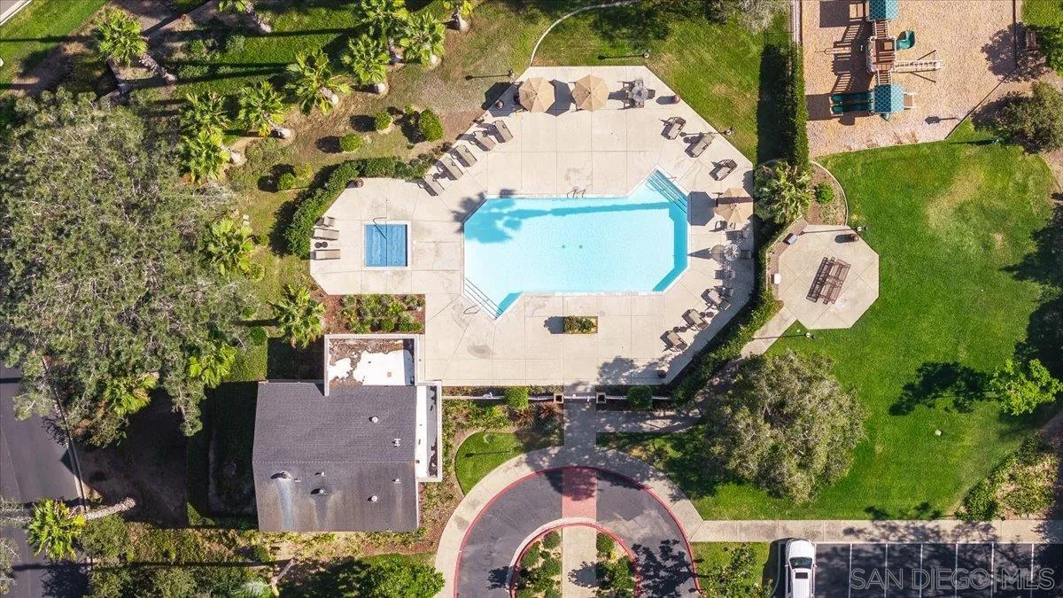 3603 Lorimer Lane Encinitas, CA 92024 - Photo 56 of 71 Gallery Image 56