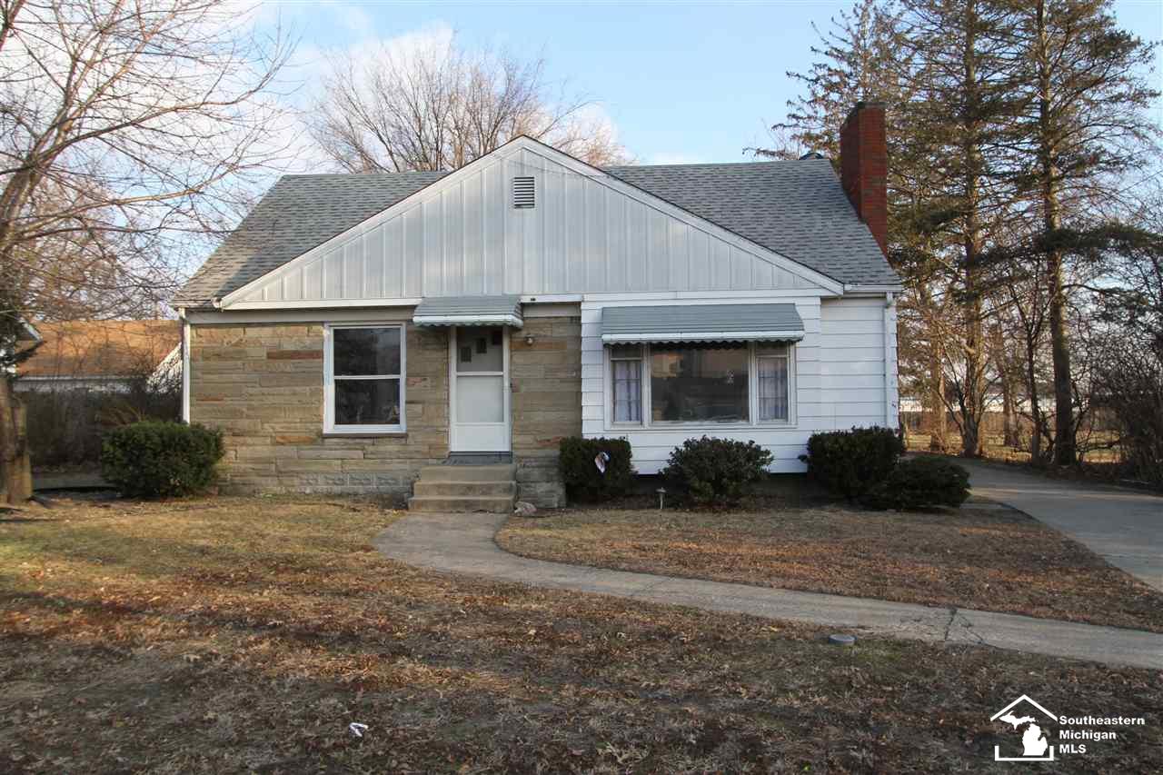 1184 Stewart Road Monroe, MI 48162 - Photo 2 of 29