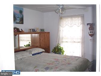 441 Tomlinson Road, Unit H11 Philadelphia, PA 19116 - Photo 7 of 8 Bedroom 3