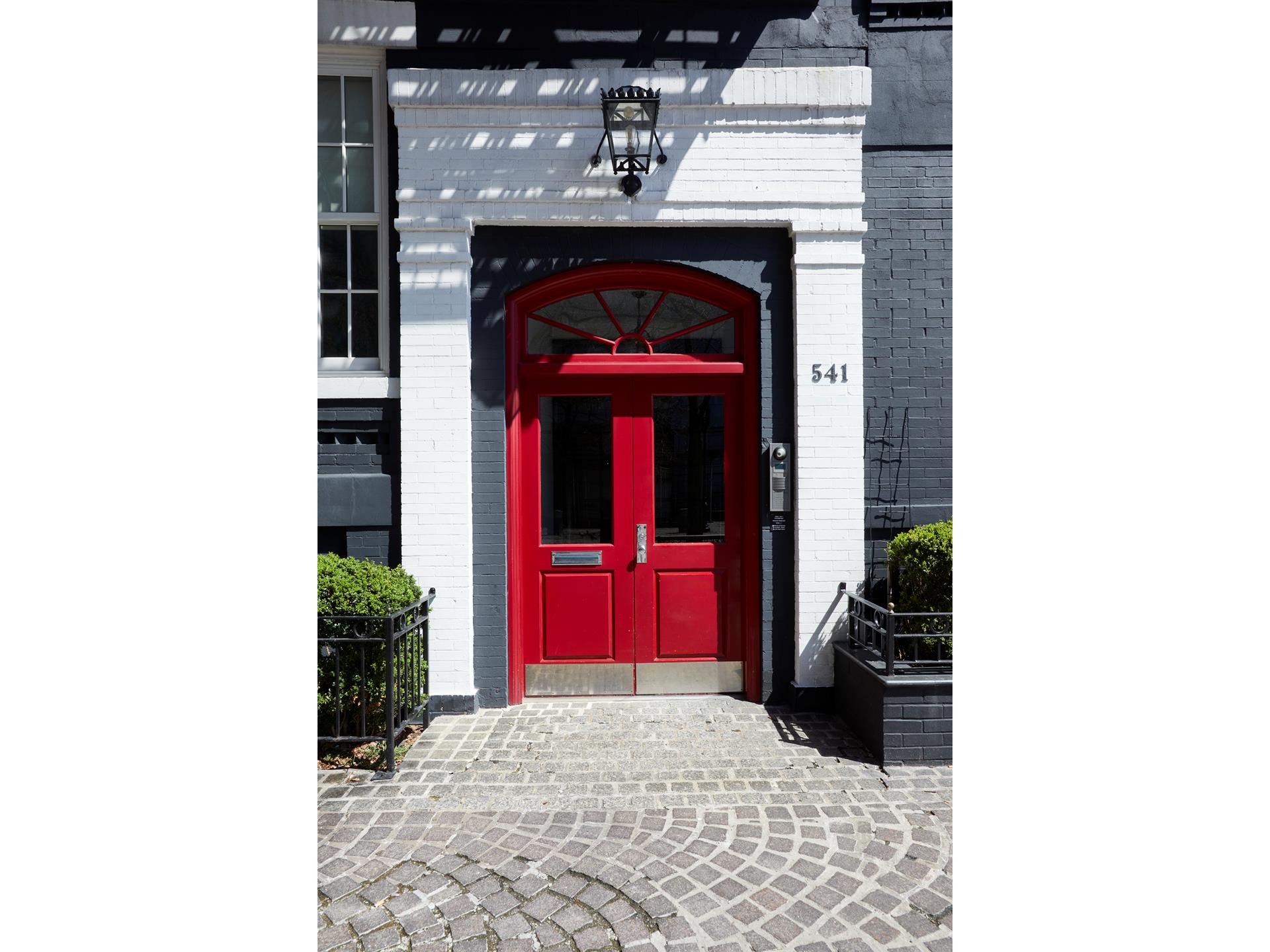 541 East 72nd Street, Unit 2/3 Manhattan, NY 10021 - Photo 2 of 21