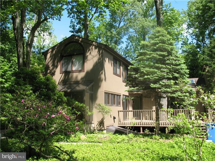 27 Zion Road Hopewell, NJ 08525 - Photo 1 of 25