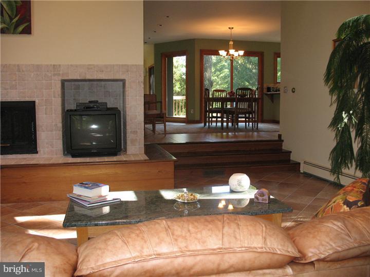 27 Zion Road Hopewell, NJ 08525 - Photo 12 of 25
