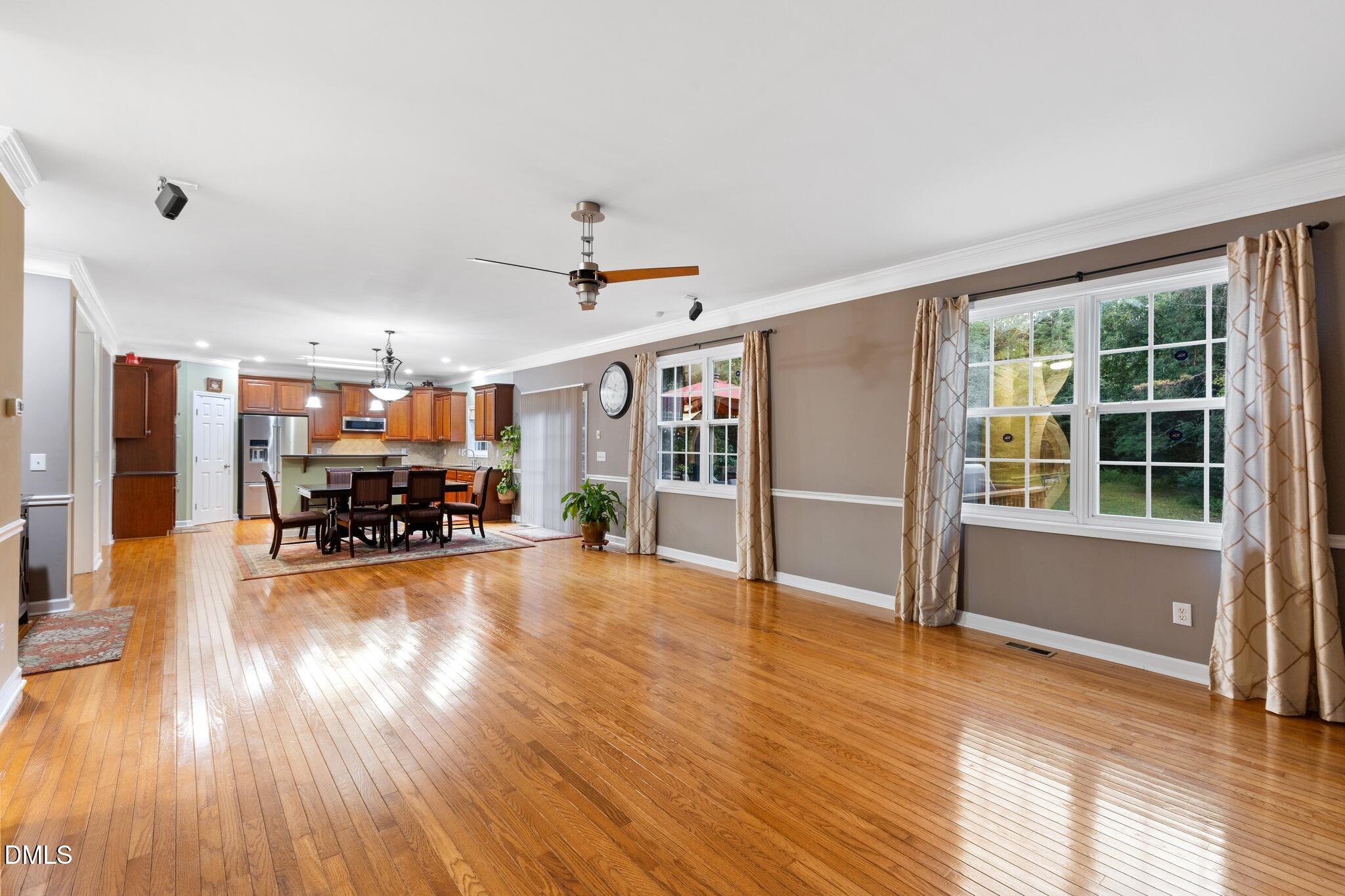 3328 Queensland Road Raleigh, NC 27614 - Photo 8 of 51 06