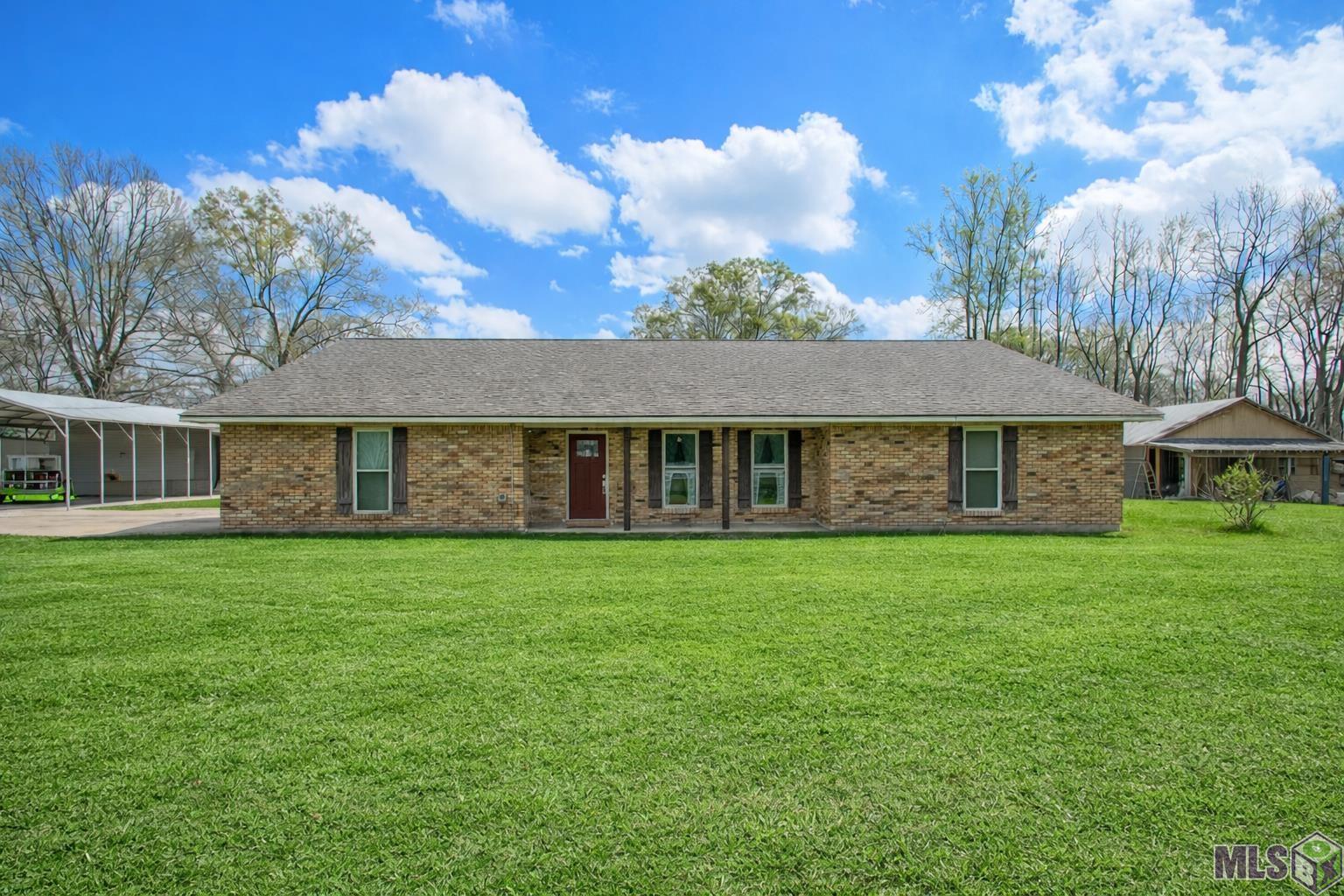 20354 Plank Road Zachary, LA 70791 - Photo 1 of 28