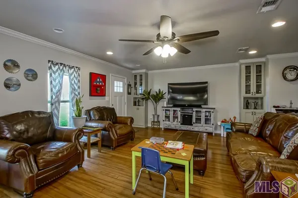 $449,000 | 20354 Plank Road, Zachary, LA 70791