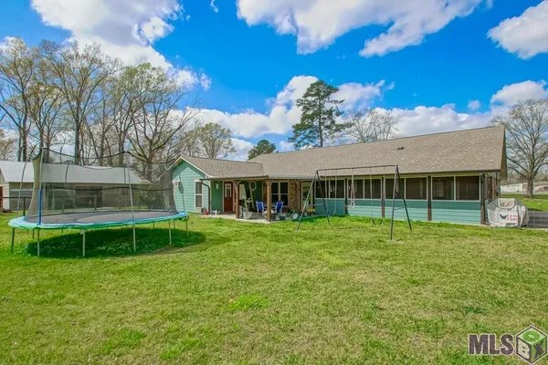 $449,000 | 20354 Plank Road, Zachary, LA 70791