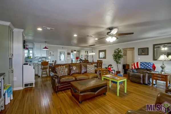 $449,000 | 20354 Plank Road, Zachary, LA 70791