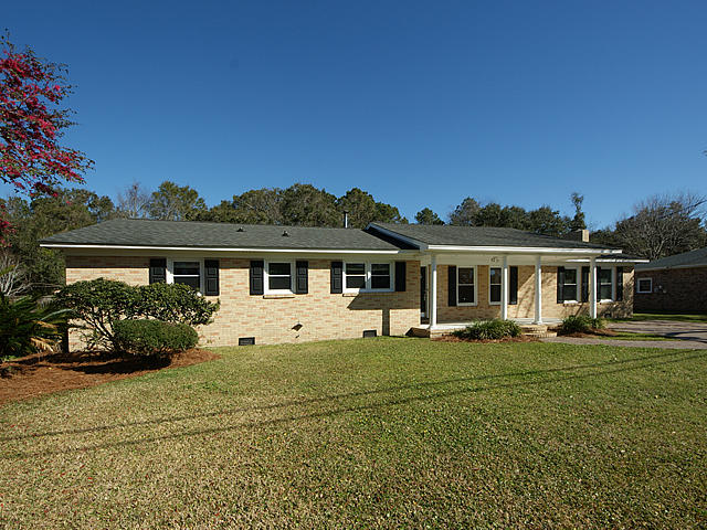 628 Schooner Road Charleston, SC 29412 - Photo 1 of 34 Welcome Home to 628 Schooner!