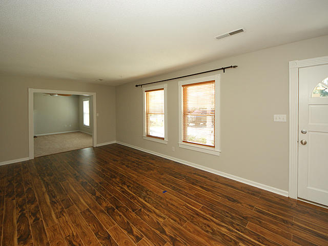 628 Schooner Road Charleston, SC 29412 - Photo 5 of 34 Formal Living Room