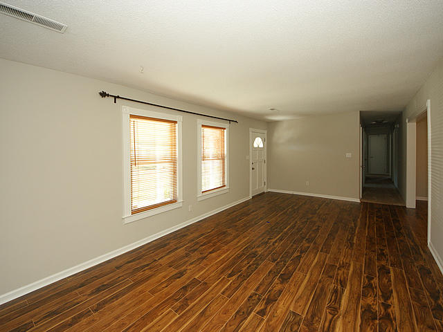 628 Schooner Road Charleston, SC 29412 - Photo 6 of 34 Formal Living Room