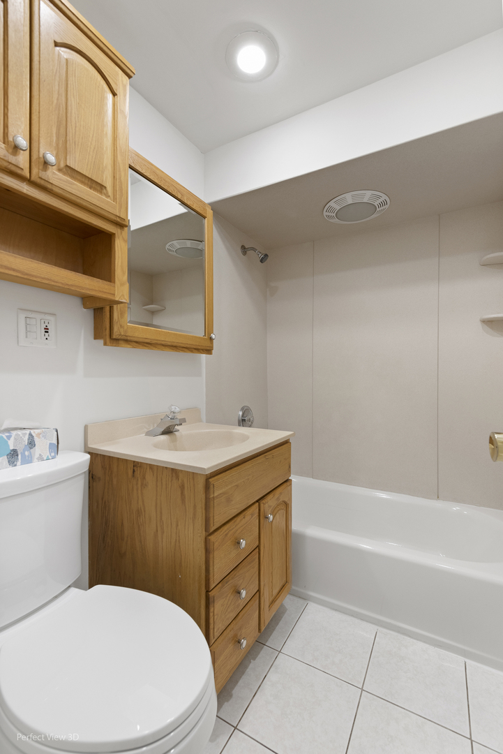 210 North Wheeling Road Prospect Heights, IL 60070 - Photo 18 of 27 Gallery Image 18