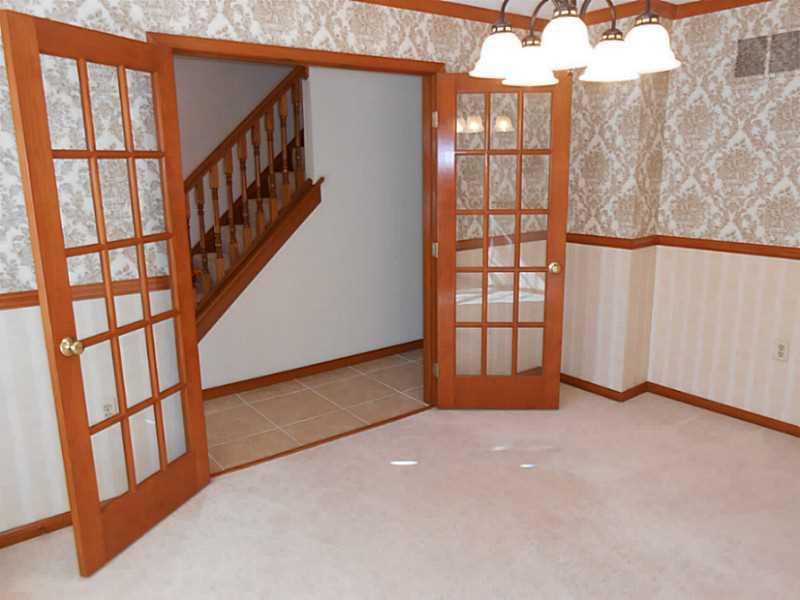 4519 Dowden Street Springfield, OH 45503 - Photo 4 of 25