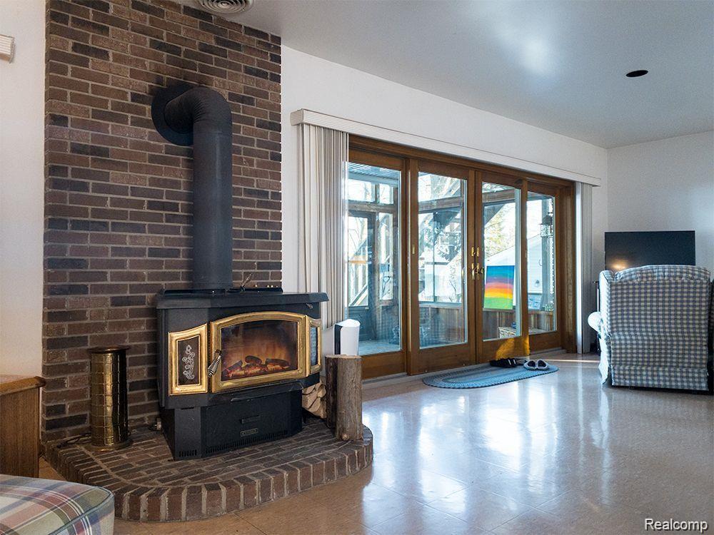 5434 Lakeshore Road Deckerville, MI 48427 - Photo 43 of 77 Gallery Image 43