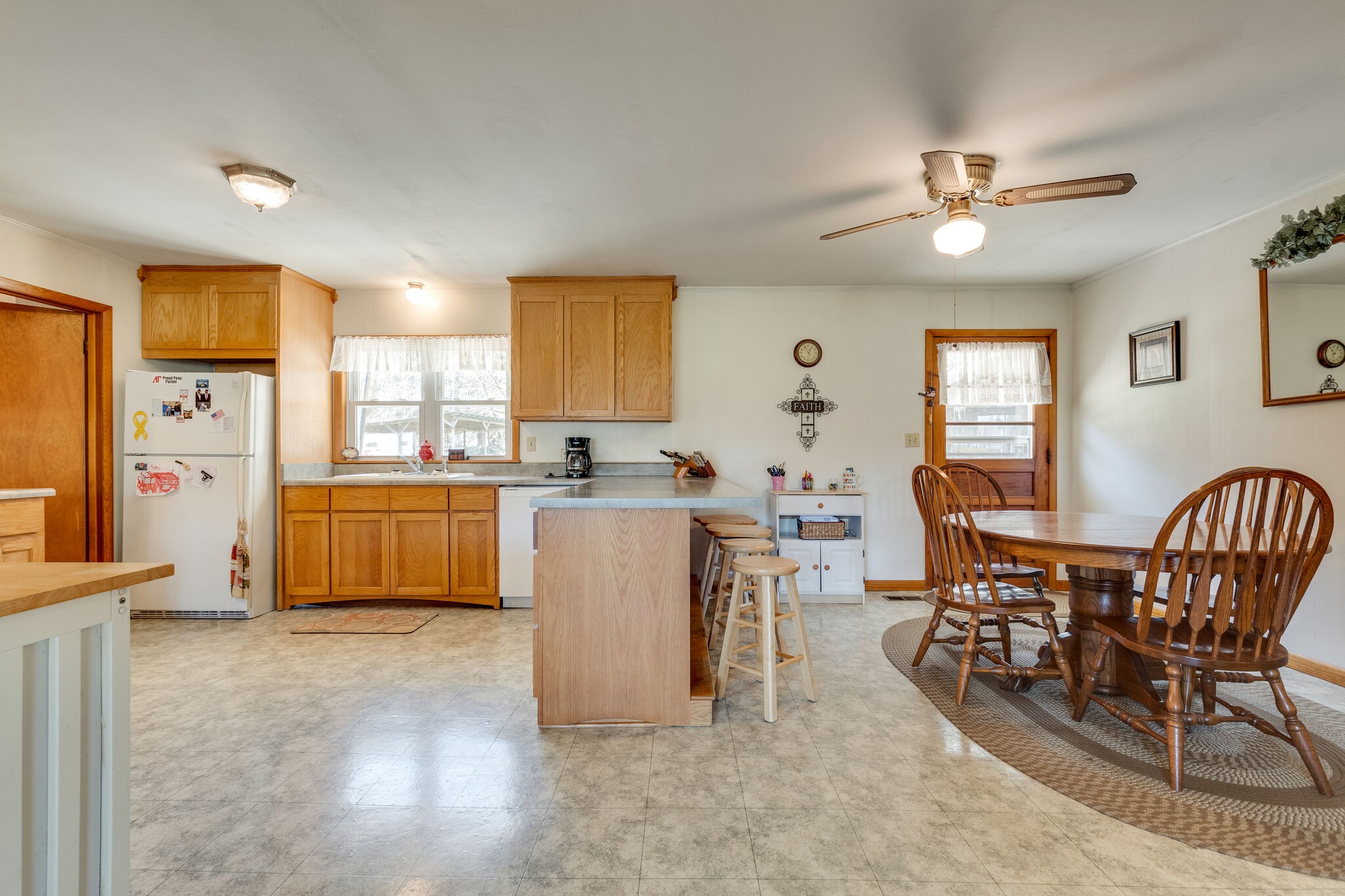 1730 Rockhouse Road Hohenwald, TN 38462 - Photo 7 of 47 Gallery Image 7